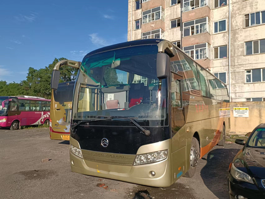 Bus dorato 2017 di Seater del drago 49 delle vetture marca della Cina di due porte