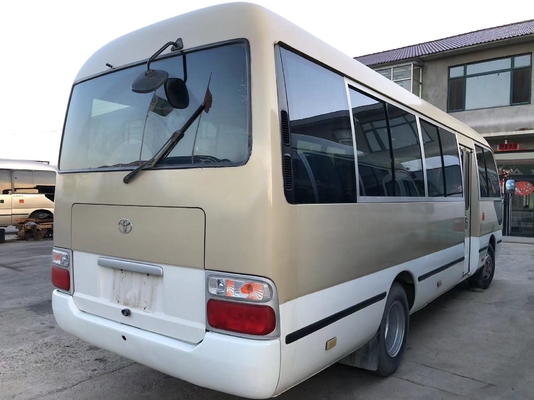 TOYOTA ha utilizzato il bus del sottobicchiere con 16-30 sedili motore diesel &amp; motore a benzina