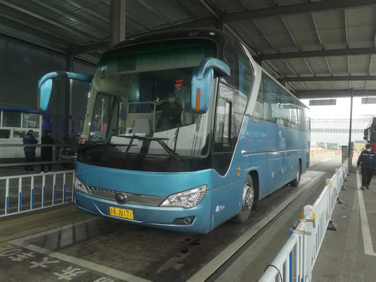 Il bus di lusso di Yutong della seconda mano dei sedili di Bus Rhd Lhd 55 della vettura ha utilizzato il bus del centro urbano da vendere