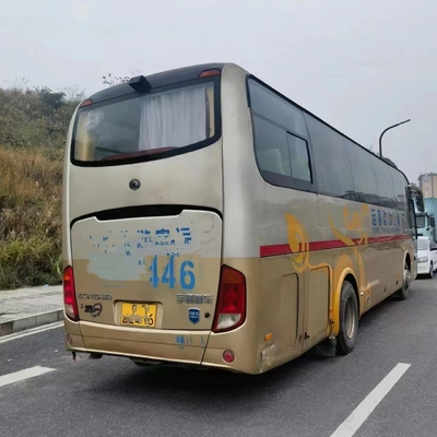 la seconda marca Yutong 49seater della vettura ZK6110 della mano ha utilizzato motore di Yuchai delle porte del bus di viaggio il singolo