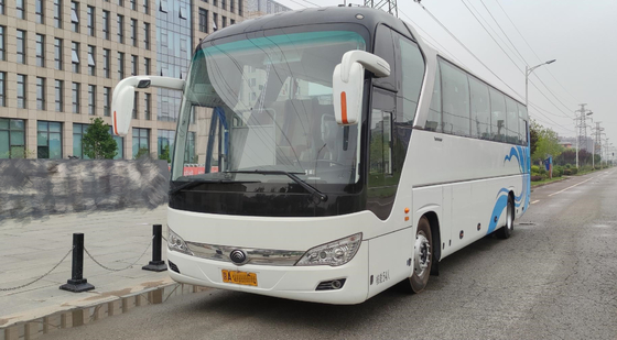 Lhd ha utilizzato il bus dell'aeroporto internazionale della seconda mano di buona condizione del bus del passeggero dei sedili di Bus 54 della vettura