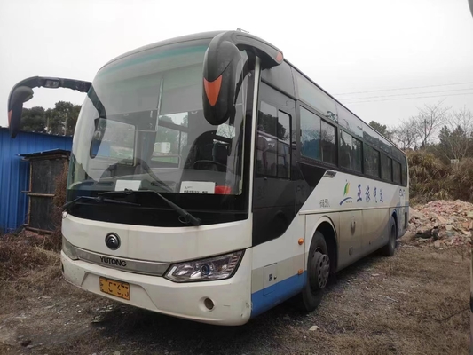 Bus di guida giusto utilizzato del grande del bus di Yutong 2+3layout 59seater delle corriere secondo bus della mano