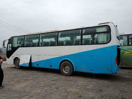 Il colore bianco del bus di giro della seconda mano 51seats ha utilizzato il motore ZK6110 di Yuchai del bus di Yutong