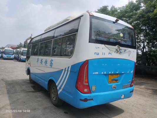 Colore bianco usato dei sedili della porta 19 di Floding dei furgoni della navetta 6 metri di Front Engine Wiht A/C secondo della mano di bus EQ6608 di Dongfeng