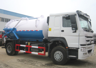 Modo usato dell'azionamento di capacità 4×2 dell'autocisterna del ³ dei camion 10m delle acque reflue 11 tonnellata delle acque luride di camion nuovissimo di aspirazione
