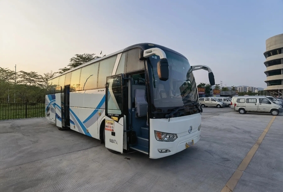 Bus utilizzato di viaggio sedili medi della porta 47 del passeggero da 2017 anni che sigillano il drago dorato XML6102 del motore di Yuchai della finestra