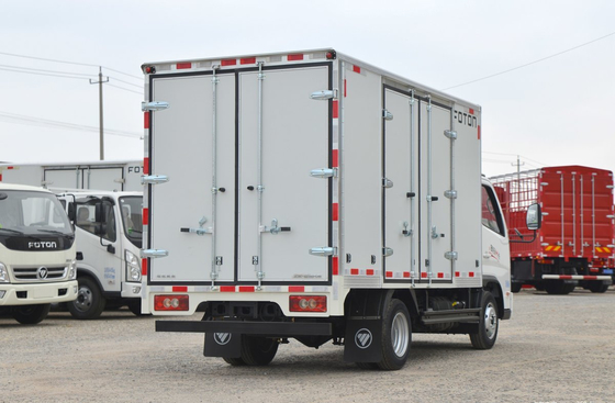 Piccoli camion usati Foton Cargo Truck Cabina singola 3.6 metri Alto 122 CV