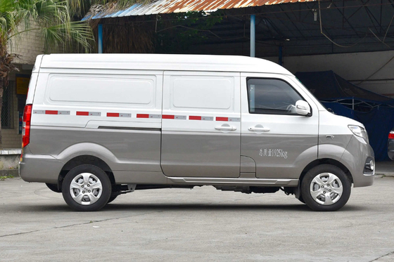 Autobus usato Mci Jinbei Modello 2023 camion minivan 2 posti aria condizionata CNG