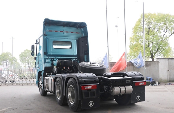 Zf Gearbox Amt 560hp Used Fuel Oil Trucks Beiben testa di cavallo 6*4 Drive Mode 3 assi