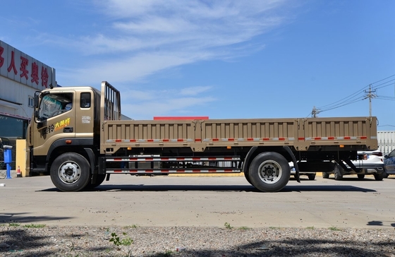 Prodotti medi Foton Cargo Truck Cabina singola e mezza 6,8 metri Motore diesel
