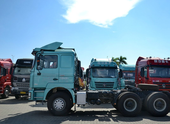Camion Tractor Head Shacman F3000 Cavallo 10 Ruote 336 CV Trasporto giornaliero di prodotti industriali