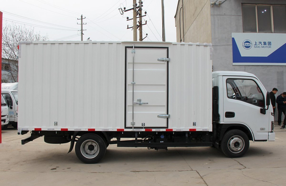 Van Cargo Truck SAIC Mini Truck 13.5m3 Box Single Cab Leaf Spring Diesel Engine Per l'Africa
