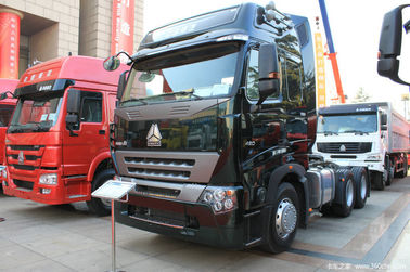 il potere 420HP ha utilizzato i rimorchi di trattore, il modo usato dell'azionamento dei camion LHD dell'annuncio pubblicitario