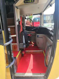 Yutong usato 2013 anni trasporta 59 Seaters uno strato e mezza direzione della mano sinistra