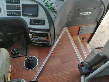 ZK6908 il modello Diesel Fuel Used Yutong trasporta un colore facoltativo di 2015 sedili di anno 39