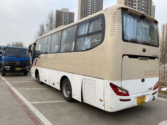 Il modello usato XMQ6802 32 del bus di Kinglong mette il bus a sedere di giro utilizzato guida a sinistra d'acciaio del telaio