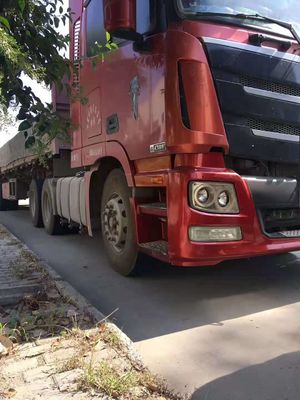 Seconda mano utilizzata 2015 di anno di tonnellata 6X4 del trattore 50 del rimorchio del camion 430HP della Cina Foton AumanTractor