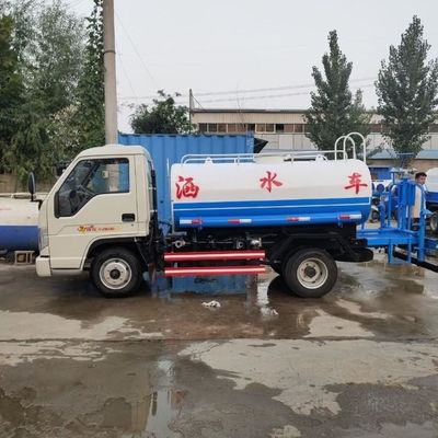 Camion utilizzato 5 Ton Used Spray Truck dello spruzzatore dell'autocisterna dell'acqua di Dongfeng 5cbm M3