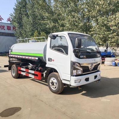 Camion utilizzato 5 Ton Used Spray Truck dello spruzzatore dell'autocisterna dell'acqua di Dongfeng 5cbm M3