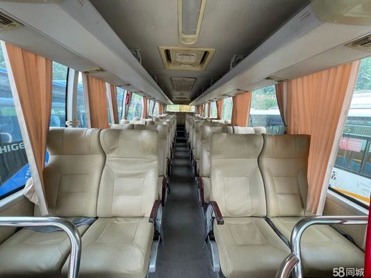 Dragon Used Coach Bus dorato 47 porte dell'euro III d'acciaio del telaio del motore di Hino J08E dei sedili singole