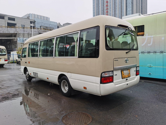 30 Seaters hanno utilizzato il bus di Toyota della benzina della seconda mano del bus 2TR del sottobicchiere