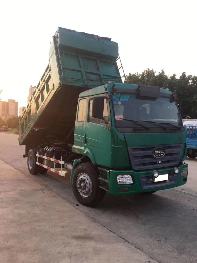 Autocarro con cassone ribaltabile utilizzato 4x2 235HP 2009 anni con la buona condizione JIEFANG FOTON DONGFENG