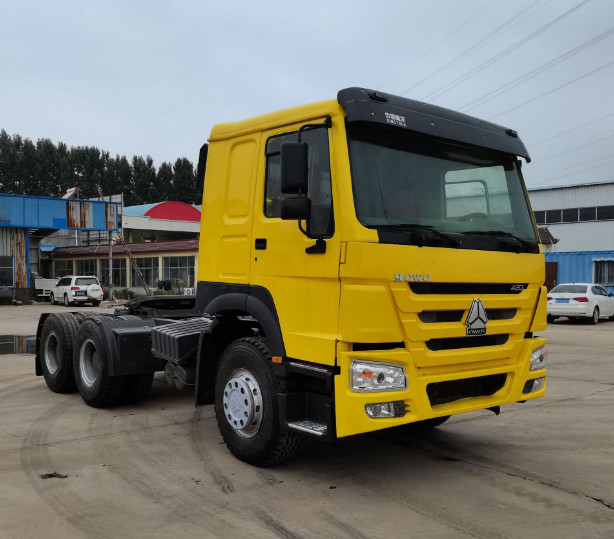 HOWO ha utilizzato il trattore originale dell'autoarticolato 6*4 del motore di Weichai della testa del camion del trattore