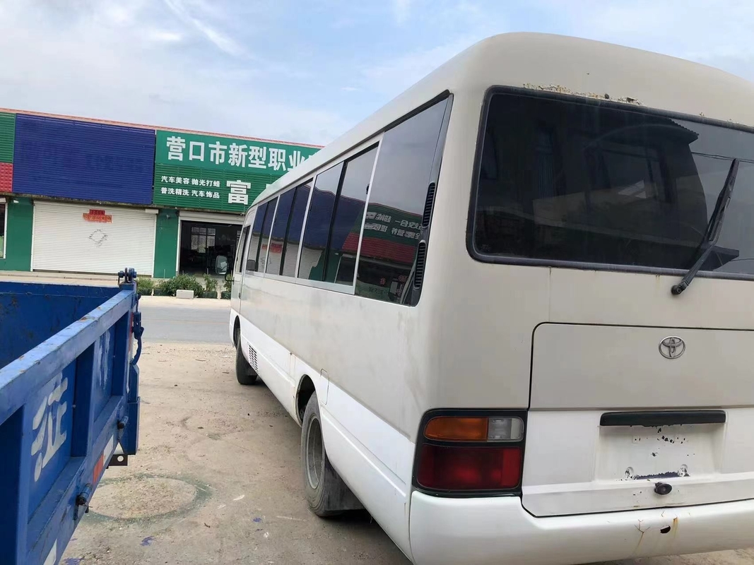 La guida a sinistra ha utilizzato il bus di Front Engine 30 Seat del bus del sottobicchiere di Toyota per l'affare