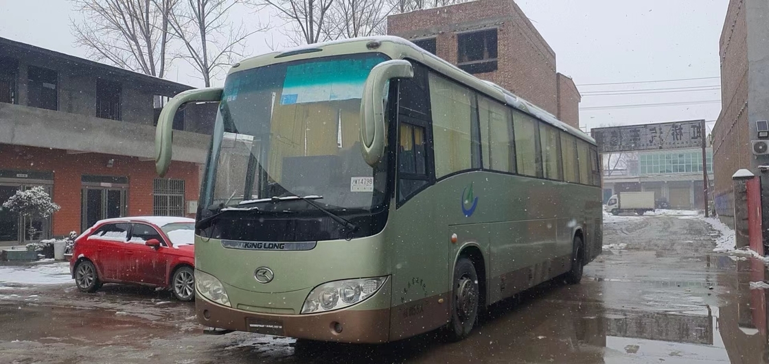 Vettura utilizzata 55 sedili Bus Second Hand Kinglong XMQ6129 con la direzione del motore diesel LHD