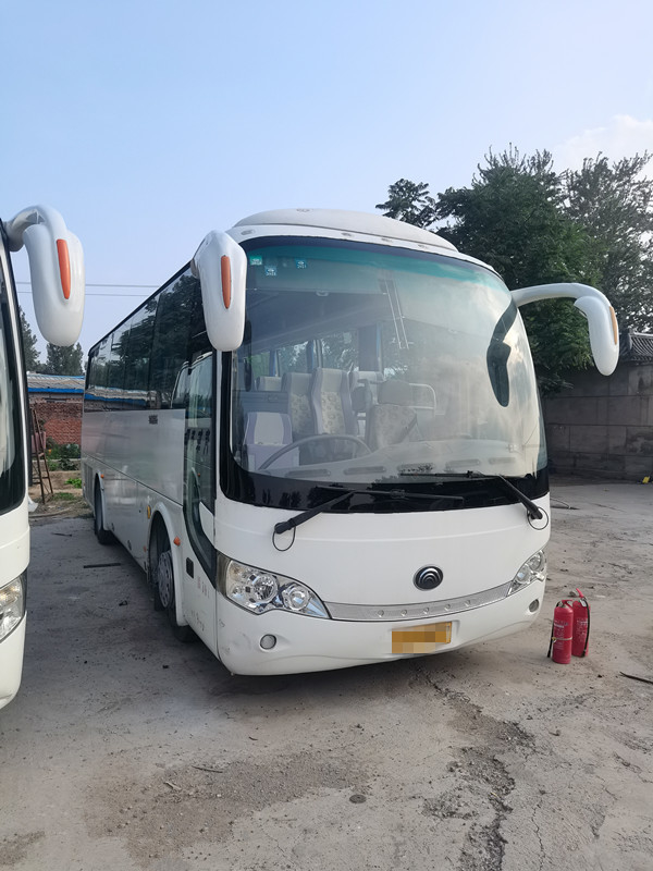39 bus di Yutong utilizzato dei sedili ZK6908 per trasporto che dirige i motori diesel di LHD