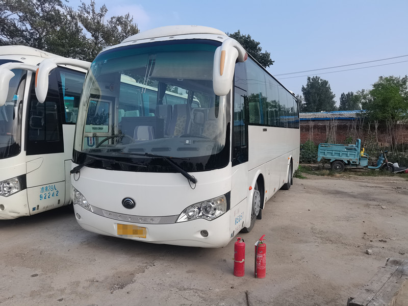 39 bus di Yutong utilizzato dei sedili ZK6908 per trasporto che dirige i motori diesel di LHD