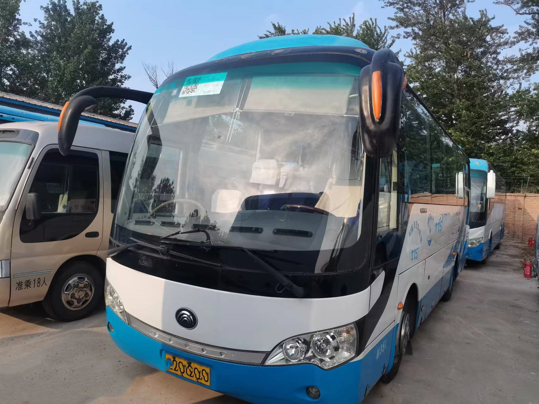 Bus diesel Zk6858 35seats Mini Coach 2+2 Layout Bus De Transport di Yutong