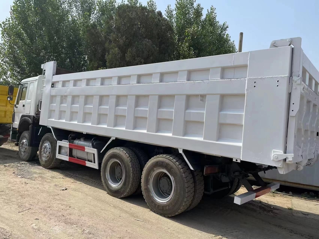 8*4 ha utilizzato il camion di seconda mano delle ruote dell'autocarro con cassone ribaltabile 40ton Mitsubishi Fuso 12 con 380HP