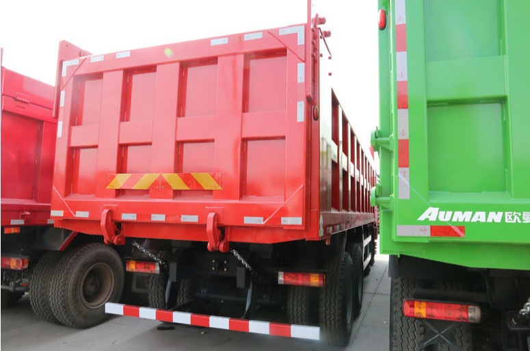 Del secchio cubico dei 25 l'autocarro con cassone ribaltabile diesel tester 15 tonnellate carica il ribaltatore 430hp di Rhd della guida a destra 8x4 dell'euro II