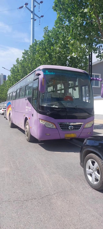 2014 anni 45 Yutong usato sedili trasportano il diesel di Bus Front Engine Two Door LHD della vettura di ZK6102D