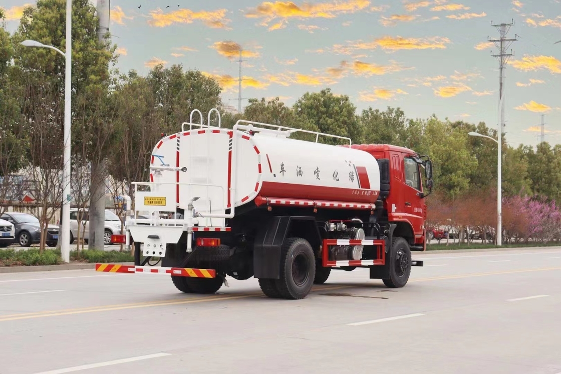 Risanamento del veicolo di scopo speciale di SPV dell'autocisterna dell'azionamento del camion 4X4 dello spruzzatore dell'acqua 12000 litri di carro armato