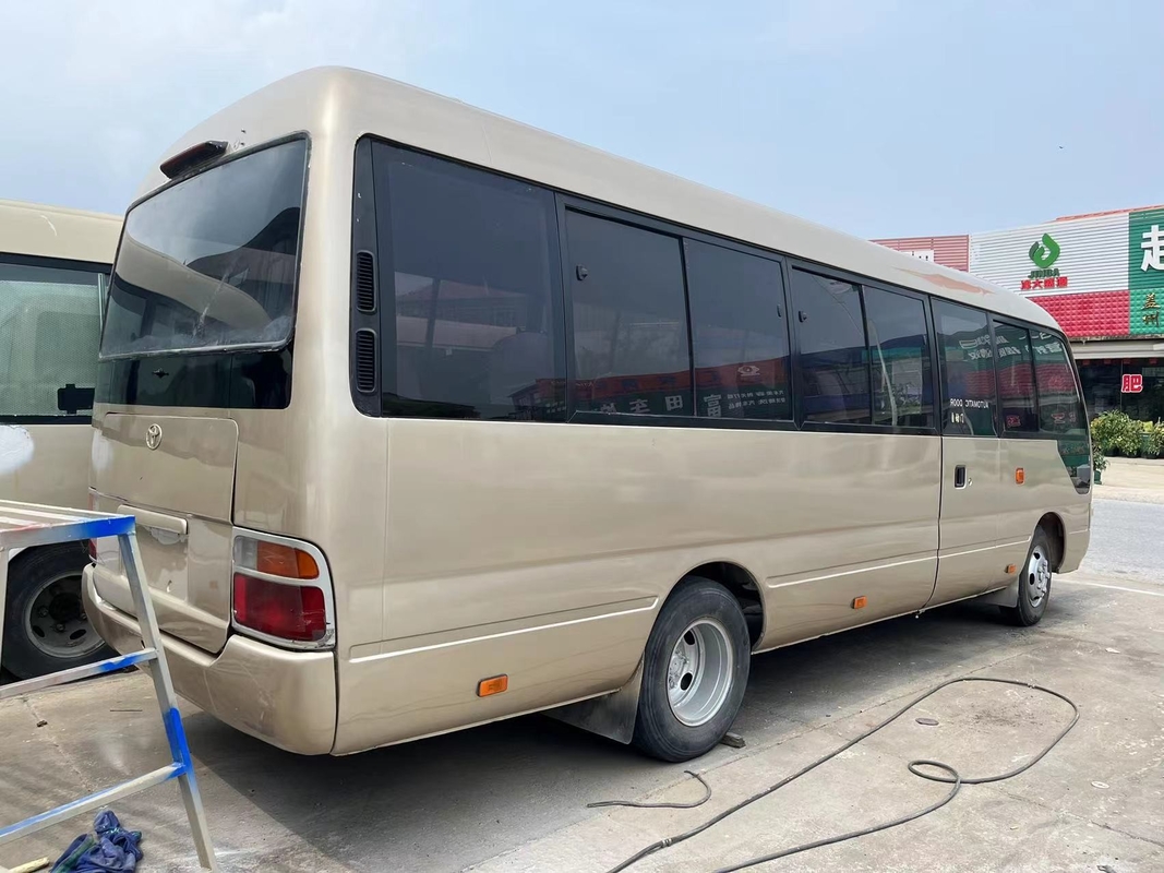 2013 bus del sottobicchiere di Toyota utilizzato di anno 23 sedili con la nuova pittura del motore diesel 1Hz