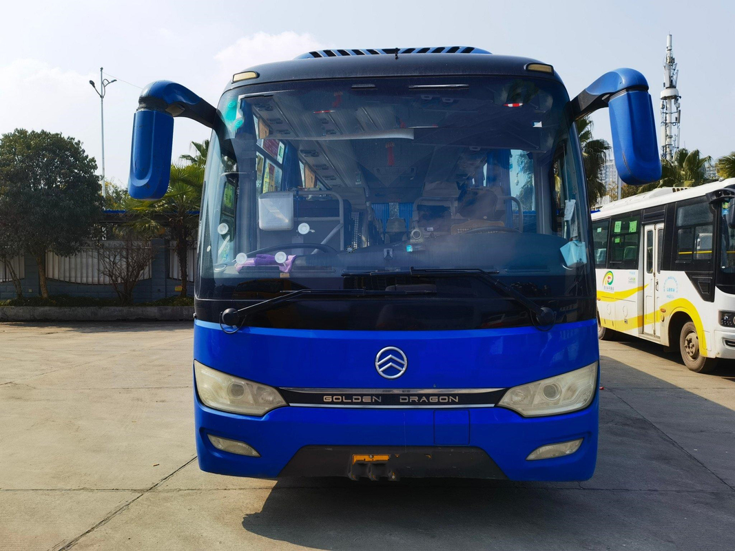 bus dorato del motore della parte posteriore di Dragon Mini Bus Vehicle Tourist XML6807 della disposizione 30seats 2+2