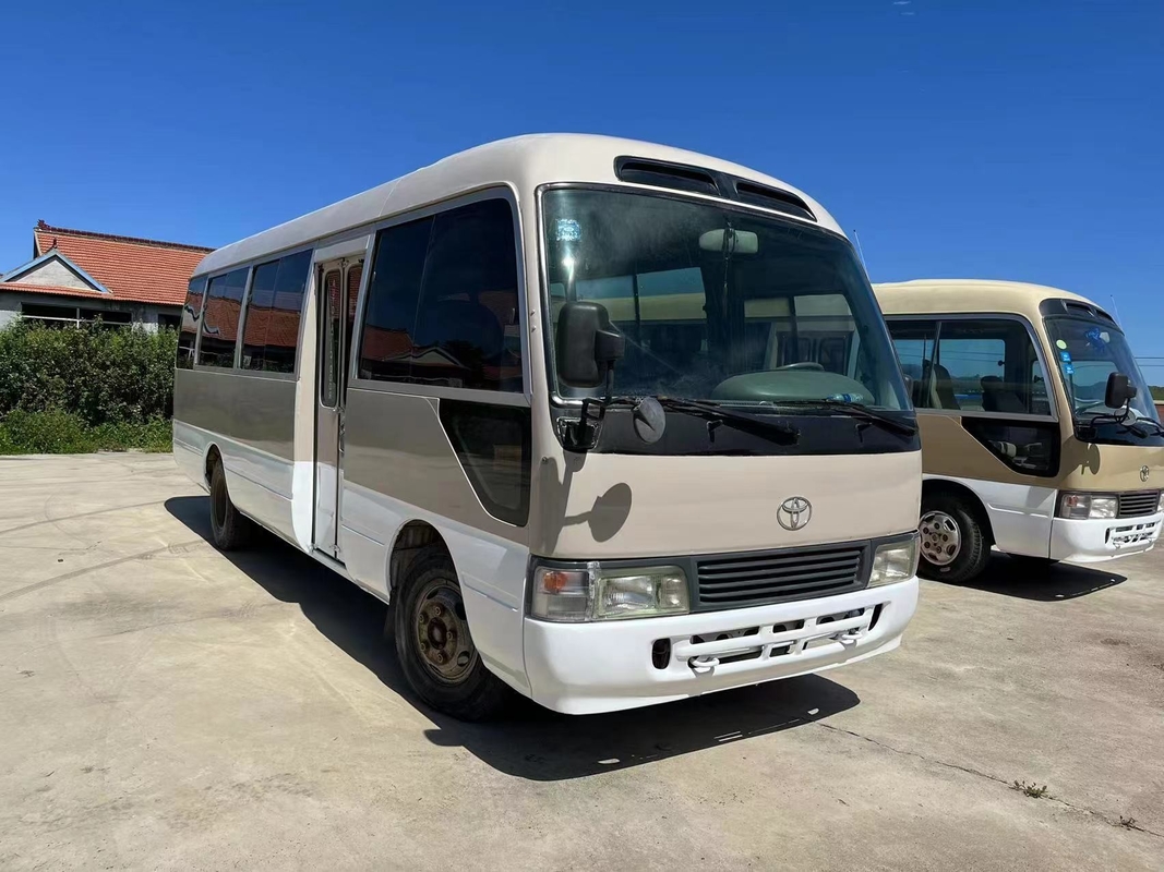 2012 motore diesel utilizzato sedili del bus 1Hz del sottobicchiere di Toyota di anno 23 con la porta di piegatura in buone condizioni