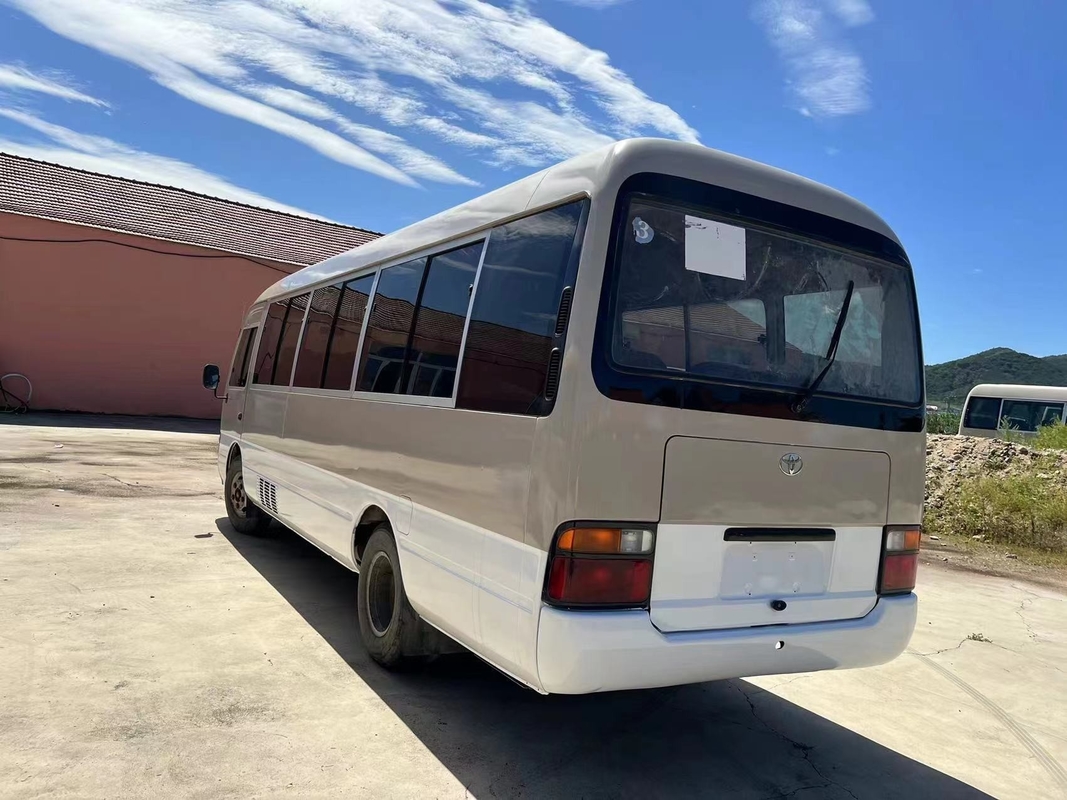 2012 motore diesel utilizzato sedili del bus 1Hz del sottobicchiere di Toyota di anno 23 con la porta di piegatura in buone condizioni