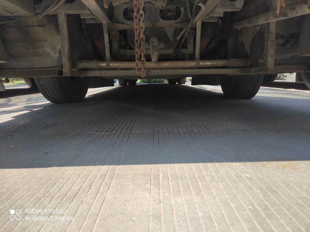 Bus utilizzato sedili di ZK6127 55 Yutong motore di Weichai di 2014 anni con la sospensione della molla a lamelle