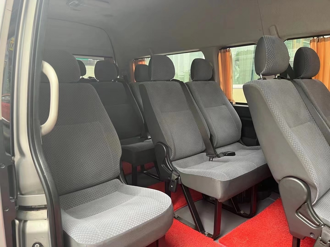 2018 il bus di Toyota utilizzato Hiace di anno 13 sedili con il motore a benzina ha usato Mini Bus For Nigeria