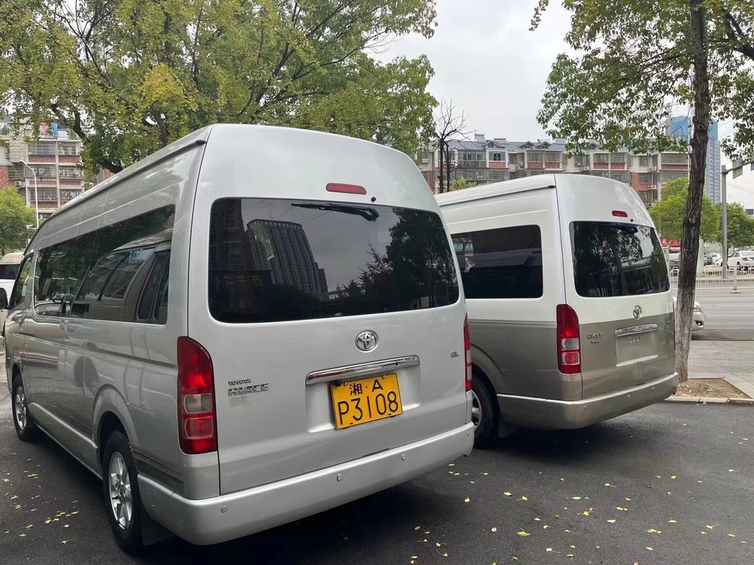 2018 il bus di Toyota utilizzato Hiace di anno 13 sedili con il motore a benzina ha usato Mini Bus For Nigeria