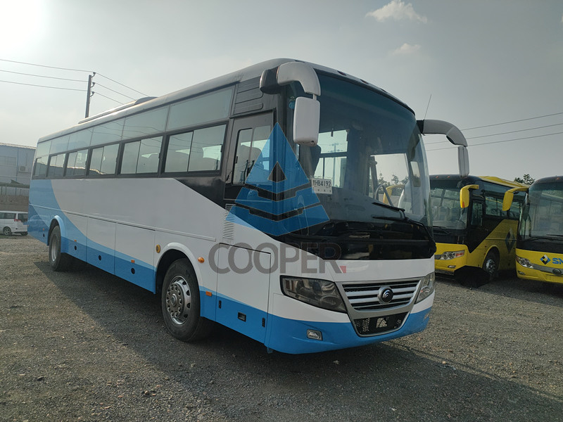 2014 anno 53 Seater Yutong ha usato il bus ZK6112D RHD che dirige il nuovo condizionatore d'aria di Seat