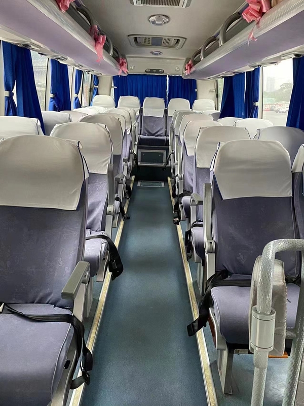 La distanza di Bus Used Mini Vans Of Yuton Long della vettura di Youtong della seconda mano trasporta 30 Seaters ZK6808