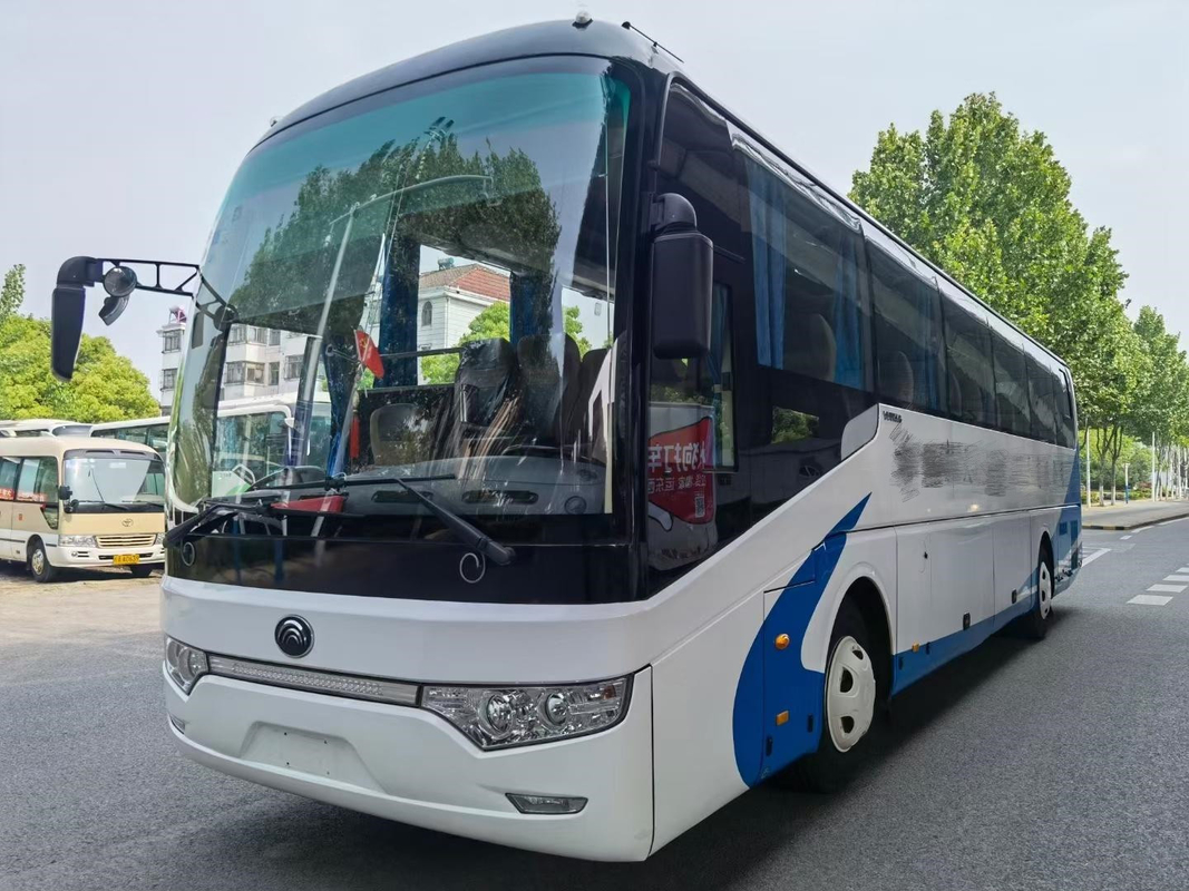 Yutong ha usato il passeggero il viaggio della guida a sinistra che del bus trasporta 53 sedili turistici per l'Africa