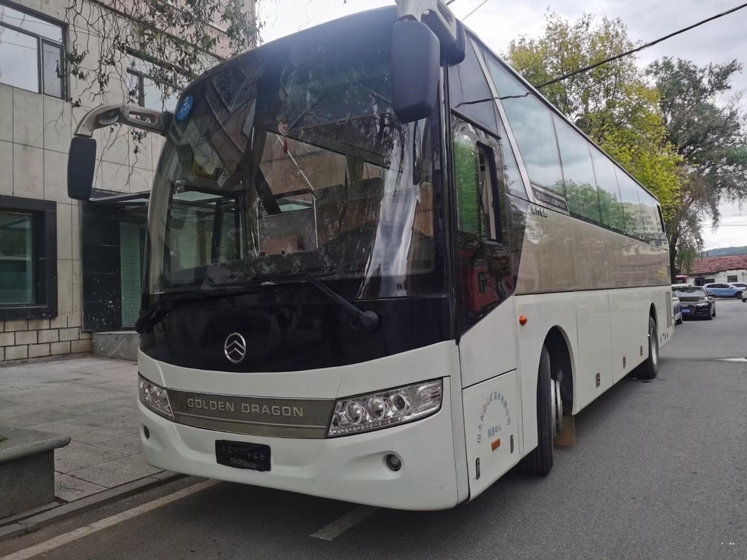 Il bus di giro utilizzato ha utilizzato il motore dorato di Yuchai delle doppie porte di Dragon Bus XML6113J68 49seats