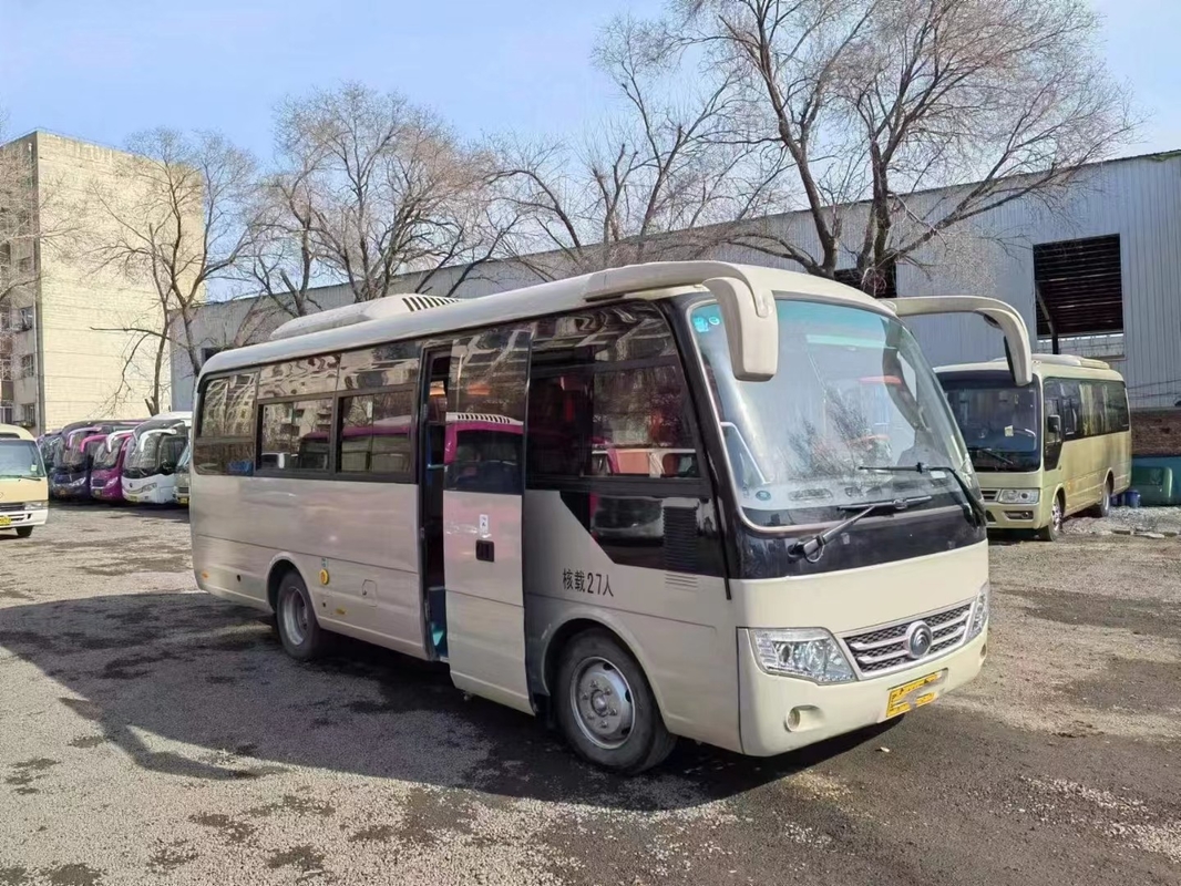 Bus utilizzato Front Yuchai Engine del passeggero bus Windows scorrevole di Yutong della seconda mano da 2017 anni 27 sedili