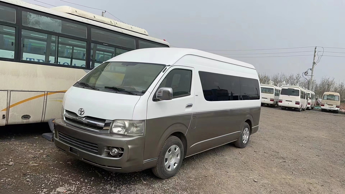 Giapponese usato trasporta Toyota Hiace 15 mette il secondo olio a sedere di lusso Front Engine Charger Plug del minibus