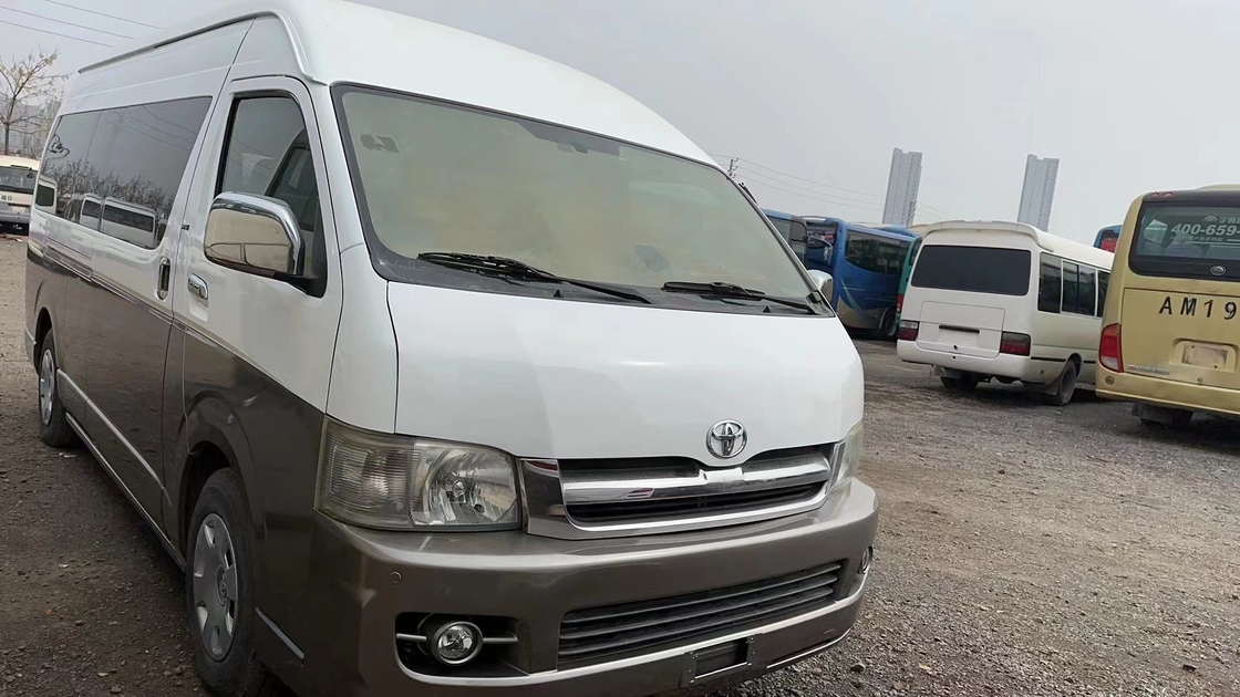 Giapponese usato trasporta Toyota Hiace 15 mette il secondo olio a sedere di lusso Front Engine Charger Plug del minibus